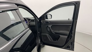 Used 2023 Renault Kiger RXZ MT Petrol Manual interior RIGHT FRONT DOOR OPEN VIEW