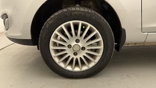 Used 2015 Tata Zest [2014-2019] XT Petrol Petrol Manual tyres LEFT FRONT TYRE RIM VIEW