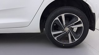 Used 2022 Tata Altroz XZA+ DT Petrol Automatic tyres LEFT REAR TYRE RIM VIEW