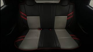 Used 2016 Renault Kwid [2015-2019] RXT Petrol Manual interior REAR SEAT CONDITION VIEW