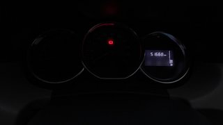 Used 2015 Renault Duster [2012-2015] RxL Petrol Petrol Manual interior CLUSTERMETER VIEW
