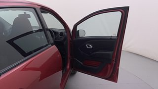 Used 2018 Datsun Redi-GO [2015-2019] T(O) 1.0 AMT Petrol Automatic interior RIGHT FRONT DOOR OPEN VIEW