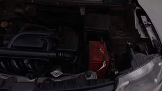 Used 2017 Renault Kwid [2015-2019] 1.0 RXT AMT Opt Petrol Automatic engine ENGINE LEFT SIDE VIEW