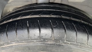 Used 2015 Hyundai Elite i20 [2014-2018] Magna 1.2 Petrol Manual tyres RIGHT REAR TYRE TREAD VIEW