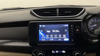 Used 2019 Honda Amaze [2018-2021] 1.2 VX i-VTEC Petrol Manual top_features Integrated (in-dash) music system