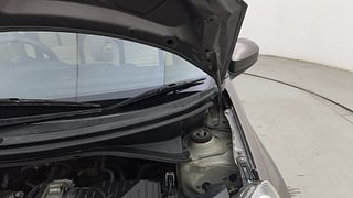 Used 2014 Honda Amaze [2013-2016] 1.2 S i-VTEC Petrol Manual engine ENGINE LEFT SIDE HINGE & APRON VIEW