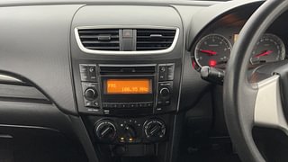 Used 2017 Maruti Suzuki Swift [2011-2017] VDi Diesel Manual interior MUSIC SYSTEM & AC CONTROL VIEW