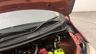 Used 2016 Maruti Suzuki Wagon R 1.0 [2010-2019] VXi Petrol Manual engine ENGINE LEFT SIDE HINGE & APRON VIEW