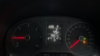 Used 2018 Volkswagen Ameo [2017-2020] Highline Plus 1.5L AT (D) Diesel Automatic interior CLUSTERMETER VIEW