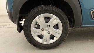 Used 2021 Renault Kwid RXL 1.0 SCE Petrol Manual tyres RIGHT REAR TYRE RIM VIEW