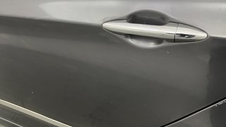 Used 2012 Hyundai Verna [2011-2015] 1.6 VTVT SX Opt CNG (Outside Fitted) Petrol+cng Manual dents MINOR DENT