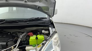 Used 2016 Maruti Suzuki Wagon R 1.0 [2015-2019] VXI AMT Petrol Automatic engine ENGINE LEFT SIDE HINGE & APRON VIEW