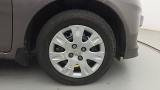 Used 2014 Honda Amaze [2013-2016] 1.2 S i-VTEC Petrol Manual tyres RIGHT FRONT TYRE RIM VIEW