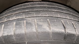 Used 2018 maruti-suzuki Ciaz Alpha Petrol AT Petrol Automatic tyres RIGHT FRONT TYRE TREAD VIEW
