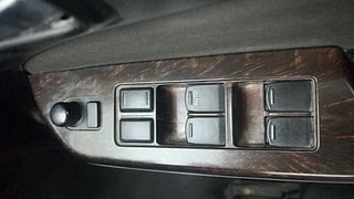 Used 2018 Maruti Suzuki Ertiga [2015-2018] VXI Petrol Manual top_features Adjustable ORVM