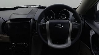 Used 2015 Mahindra XUV500 W6 Diesel Manual interior STEERING VIEW