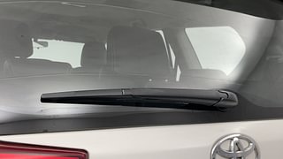 Used 2022 Toyota Innova Crysta 2.7 GX 7 STR Petrol Manual top_features Rear wiper