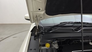 Used 2017 JEEP Compass [2017-2021] Longitude (O) 2.0 Diesel Diesel Manual engine ENGINE RIGHT SIDE HINGE & APRON VIEW