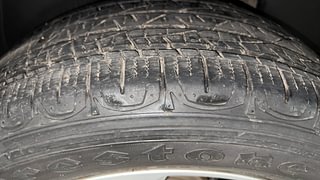 Used 2017 JEEP Compass [2017-2021] Longitude (O) 2.0 Diesel Diesel Manual tyres LEFT REAR TYRE TREAD VIEW