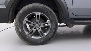 Used 2022 mahindra Thar LX 4 STR Hard Top Petrol MT 4WD Petrol Manual tyres RIGHT REAR TYRE RIM VIEW