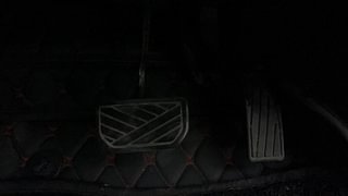 Used 2020 Maruti Suzuki Swift [2017-2021] VXI AMT Petrol Automatic interior PEDALS VIEW