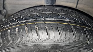 Used 2021 Hyundai Aura SX 1.2 Petrol Petrol Manual tyres RIGHT REAR TYRE TREAD VIEW