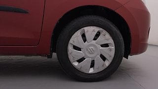 Used 2015 Maruti Suzuki Celerio VXI AMT Petrol Automatic tyres RIGHT FRONT TYRE RIM VIEW