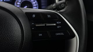 Used 2022 Hyundai Venue [2019-2022] SX 1.0 (O) Turbo iMT Petrol Manual top_features Cruise control