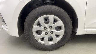 Used 2019 Hyundai Elite i20 [2018-2020] Sportz Plus CVT Petrol Automatic tyres LEFT FRONT TYRE RIM VIEW