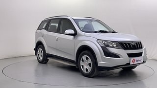 Used 2015 Mahindra XUV500 W6 Diesel Manual exterior RIGHT FRONT CORNER VIEW