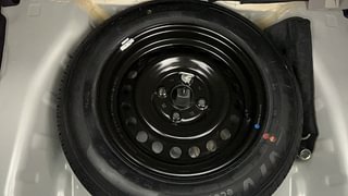 Used 2022 Maruti Suzuki S-Presso VXI O AMT Petrol Automatic tyres SPARE TYRE VIEW