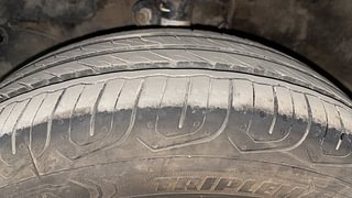 Used 2015 Honda Amaze [2013-2016] 1.2 VX i-VTEC Petrol Manual tyres LEFT FRONT TYRE TREAD VIEW