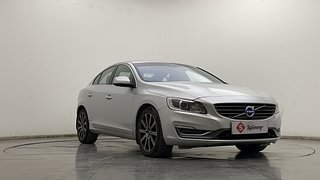 Used 2016 Volvo S60 Inscription Diesel Automatic exterior RIGHT FRONT CORNER VIEW