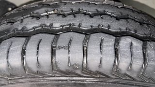 Used 2023 Maruti Suzuki Eeco AC 5 STR Petrol Manual tyres RIGHT FRONT TYRE TREAD VIEW
