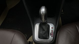 Used 2018 Volkswagen Ameo [2017-2020] Highline Plus 1.5L AT (D) Diesel Automatic interior GEAR  KNOB VIEW