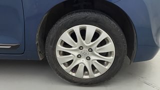 Used 2015 Maruti Suzuki Baleno [2015-2019] Alpha Petrol Petrol Manual tyres RIGHT FRONT TYRE RIM VIEW
