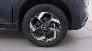 Used 2022 Hyundai Venue [2019-2022] SX 1.0 (O) Turbo iMT Petrol Manual tyres RIGHT FRONT TYRE RIM VIEW