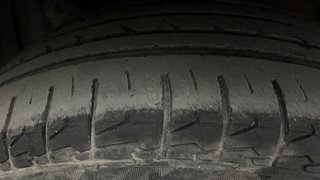 Used 2021 Maruti Suzuki S-Cross Zeta 1.5 Petrol Manual tyres LEFT FRONT TYRE TREAD VIEW