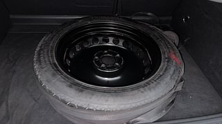 Used 2012 Mercedes-Benz B-Class [2012-2015] B180 Sport Petrol Petrol Automatic tyres SPARE TYRE VIEW