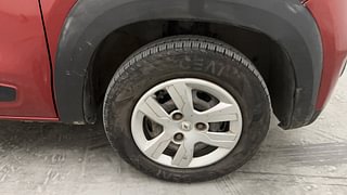 Used 2016 Renault Kwid [2015-2019] RXT Petrol Manual tyres RIGHT FRONT TYRE RIM VIEW