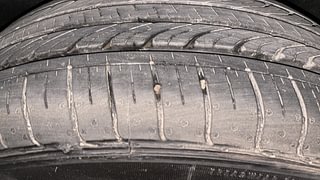 Used 2016 Ford EcoSport [2015-2017] Trend+ 1.0L EcoBoost Petrol Manual tyres LEFT REAR TYRE TREAD VIEW
