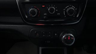 Used 2019 Renault Kwid [2015-2019] 1.0 RXT AMT Opt Petrol Automatic interior GEAR  KNOB VIEW