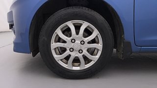 Used 2013 Honda Amaze [2013-2016] 1.2 VX AT i-VTEC Petrol Automatic tyres LEFT FRONT TYRE RIM VIEW