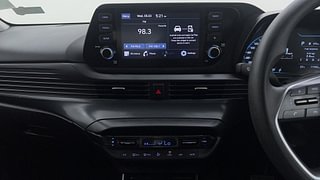 Used 2022 Hyundai New i20 Sportz 1.2 IVT Petrol Automatic interior MUSIC SYSTEM & AC CONTROL VIEW