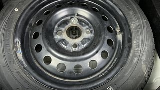 Used 2016 Maruti Suzuki Wagon R 1.0 [2015-2019] VXI AMT Petrol Automatic tyres SPARE TYRE VIEW