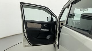 Used 2016 Maruti Suzuki Wagon R 1.0 [2015-2019] VXI AMT Petrol Automatic interior LEFT FRONT DOOR OPEN VIEW
