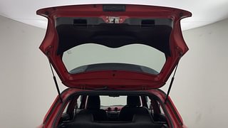 Used 2020 Maruti Suzuki Swift [2017-2021] VXI AMT Petrol Automatic interior DICKY DOOR OPEN VIEW