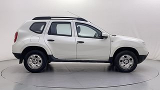 Used 2015 Renault Duster [2012-2015] RxL Petrol Petrol Manual exterior RIGHT SIDE VIEW