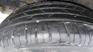 Used 2022 Hyundai Venue [2019-2022] SX 1.0 (O) Turbo iMT Petrol Manual tyres RIGHT REAR TYRE TREAD VIEW