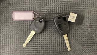 Used 2019 Hyundai Grand i10 [2017-2020] Magna 1.2 Kappa VTVT Petrol Manual extra CAR KEY VIEW
